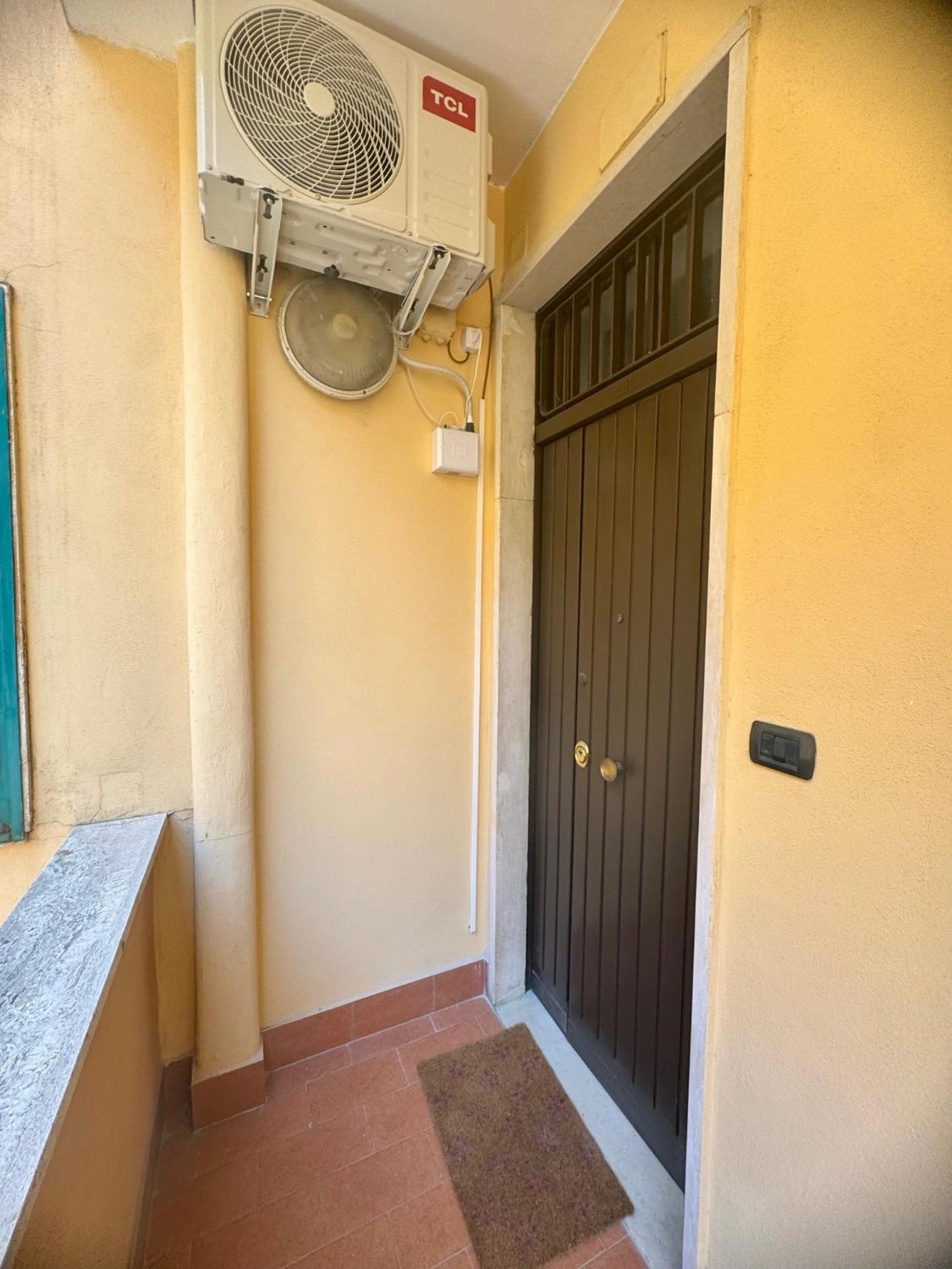 Apartment Family House Vomero Neapel